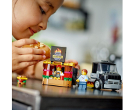 LEGO City 60404 Ciężarówka z burgerami - 1202678 - zdjęcie 10